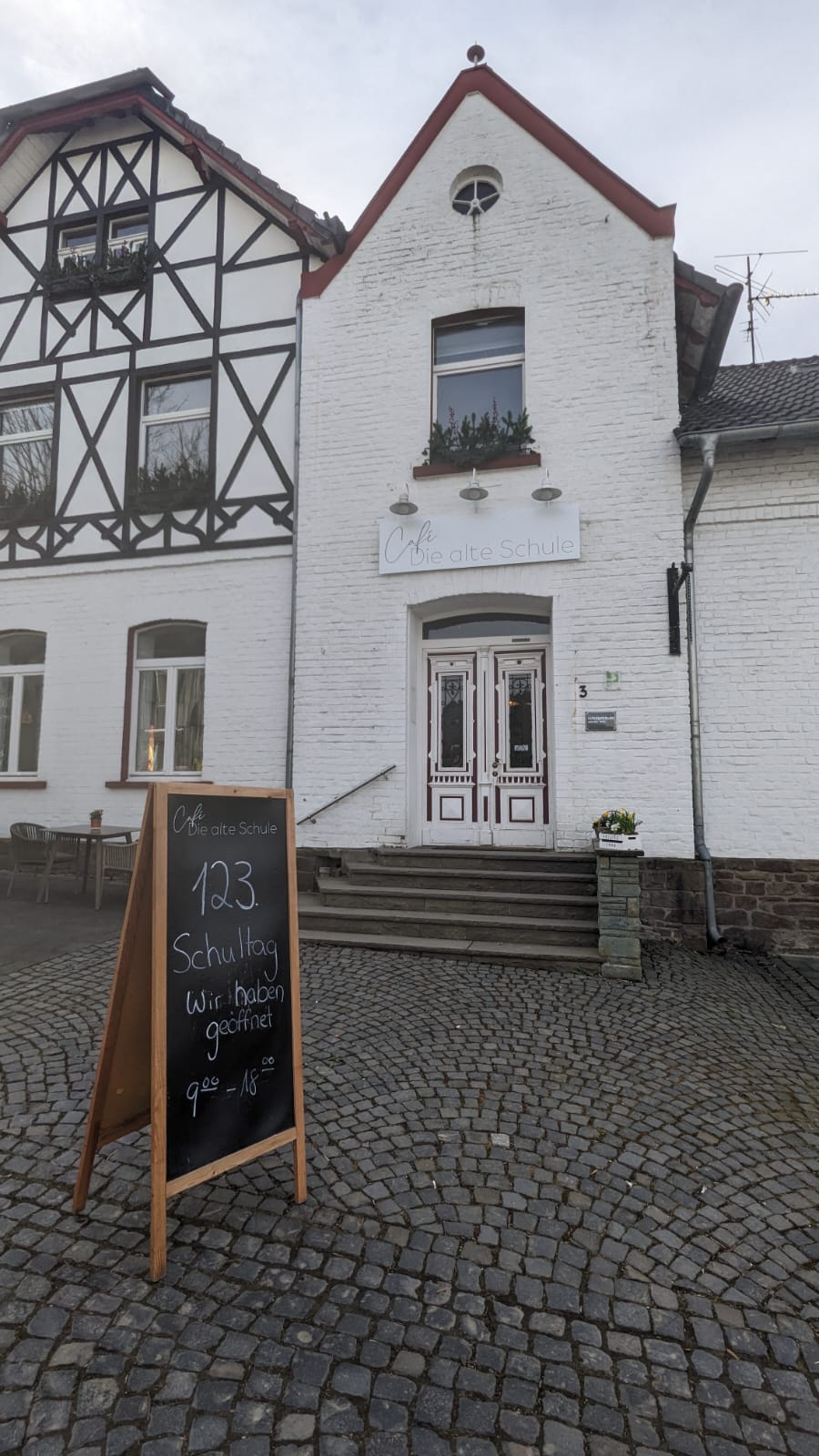 AlteSchule1